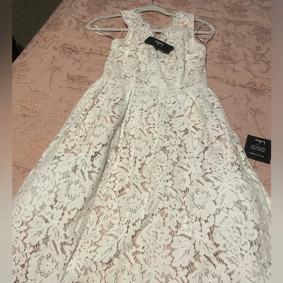 Lulus Love Swept White Lace midi skater dress with pockets NWT Brides - Picture 5 of 9